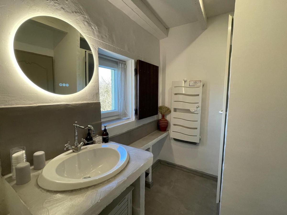 أُرانْجْ Chambres D Hotes Le Mas Julien Piscine Chauffee Adult Only المظهر الخارجي الصورة