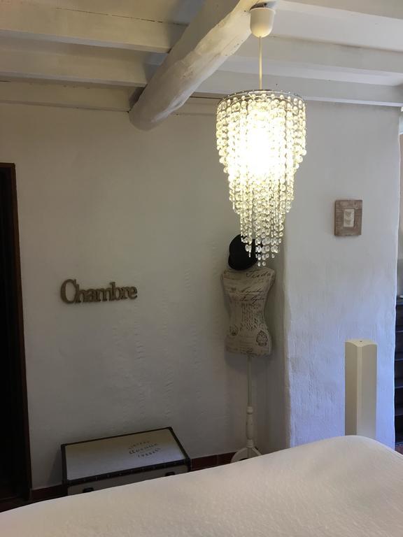 أُرانْجْ Chambres D Hotes Le Mas Julien Piscine Chauffee Adult Only المظهر الخارجي الصورة